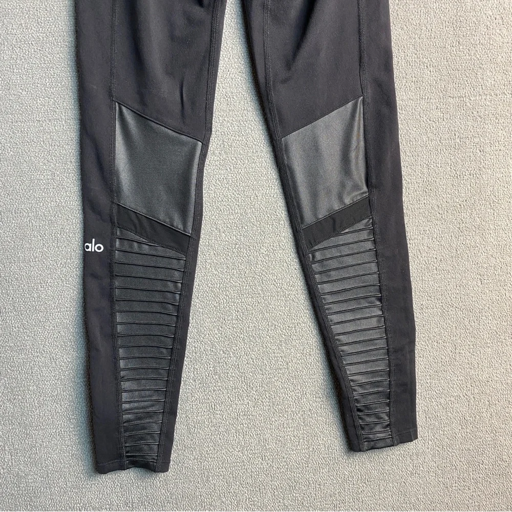 alo yoga High Waist Moto Legging size XS